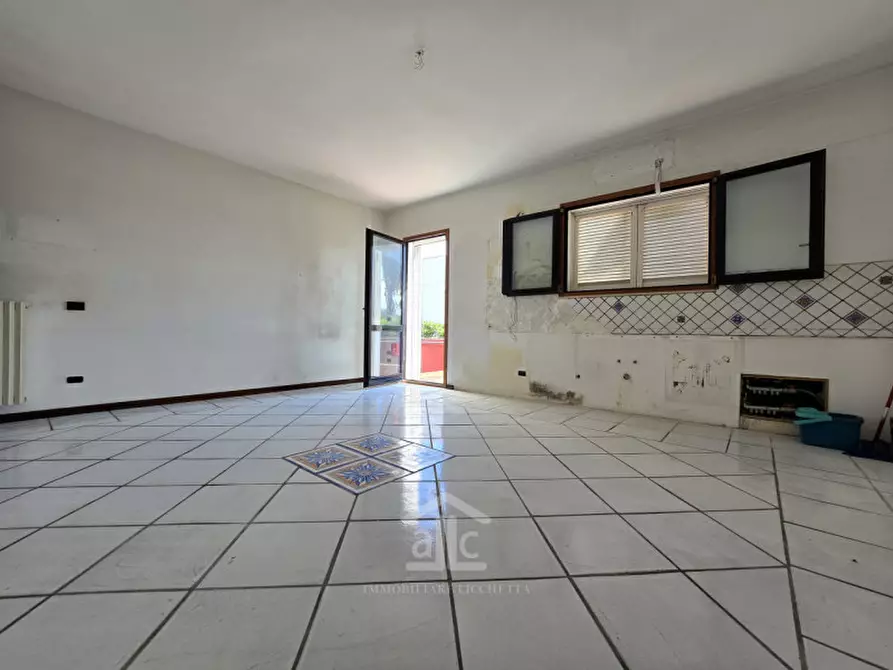 Immagine 10 di Villa in vendita  in Via Carlo Poerio 10 a Cavallino