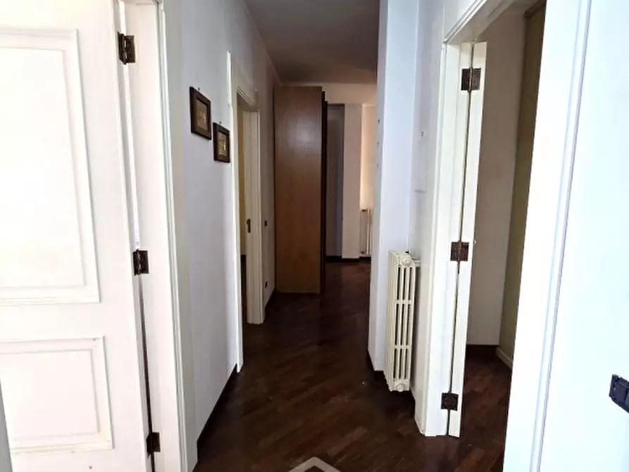 Immagine 39 di Villa in vendita  in Via Carlo Poerio 10 a Cavallino