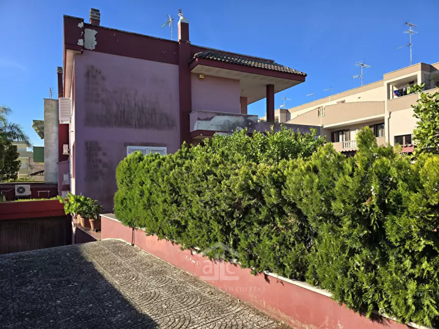 Immagine 64 di Villa in vendita  in Via Carlo Poerio 10 a Cavallino