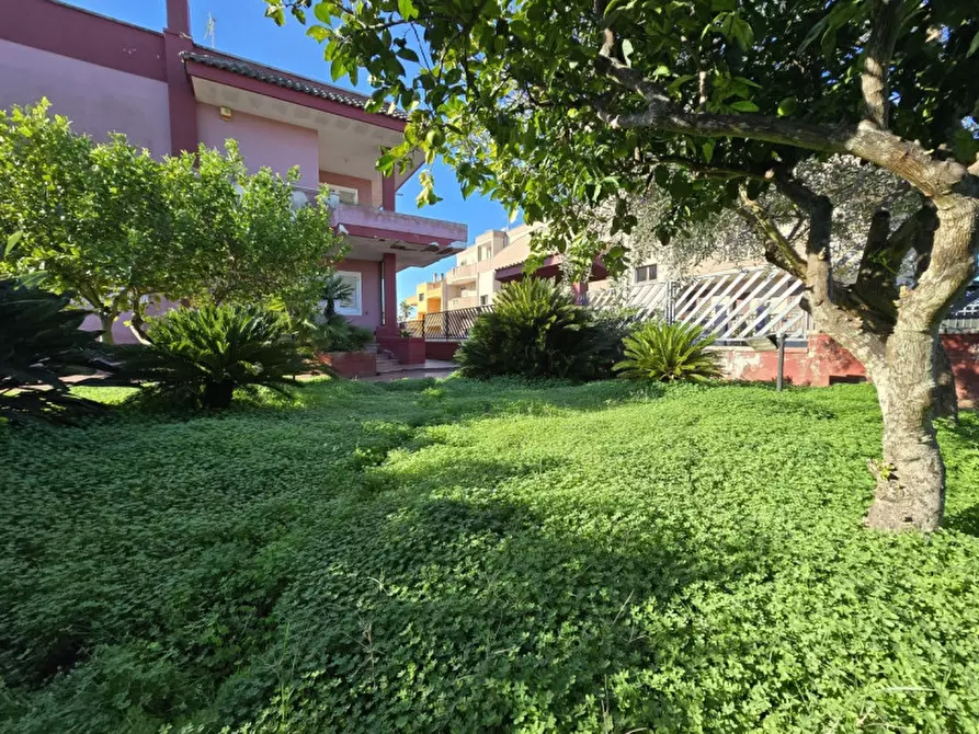 Immagine 68 di Villa in vendita  in Via Carlo Poerio 10 a Cavallino