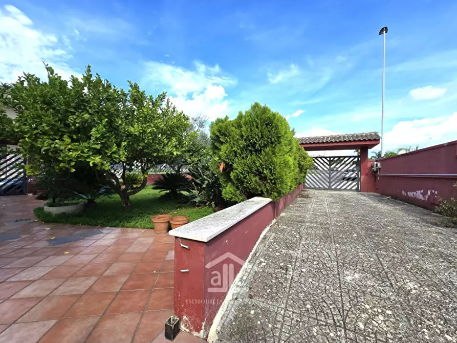 Immagine 74 di Villa in vendita  in Via Carlo Poerio 10 a Cavallino