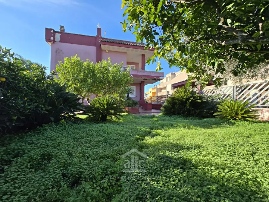 Immagine 80 di Villa in vendita  in Via Carlo Poerio 10 a Cavallino