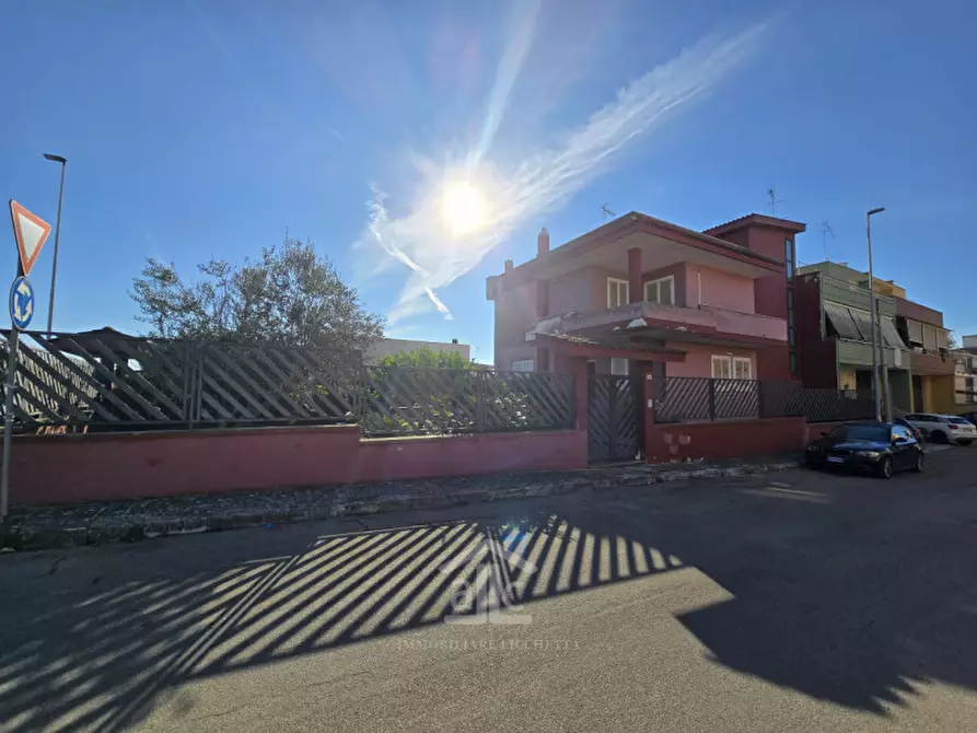 Immagine 84 di Villa in vendita  in Via Carlo Poerio 10 a Cavallino