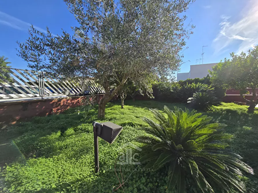 Immagine 89 di Villa in vendita  in Via Carlo Poerio 10 a Cavallino