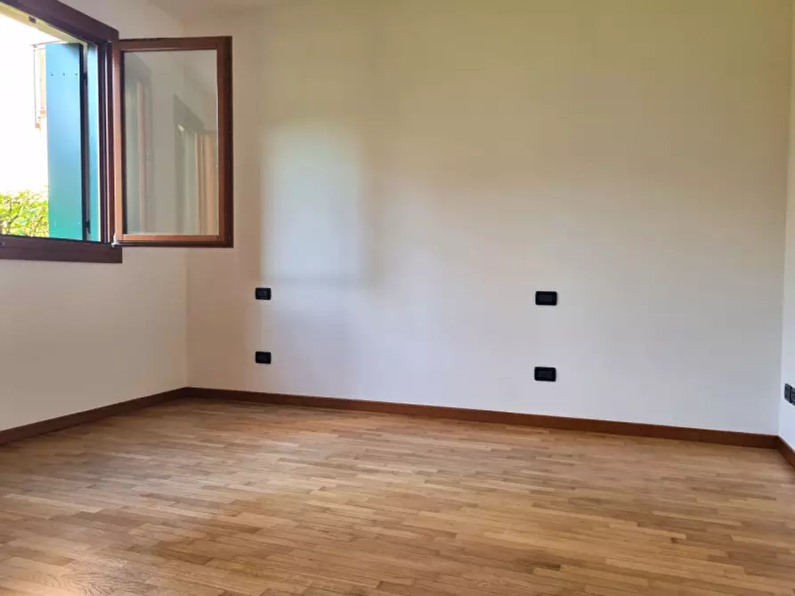 Immagine 7 di Appartamento in vendita  a San Zenone Degli Ezzelini