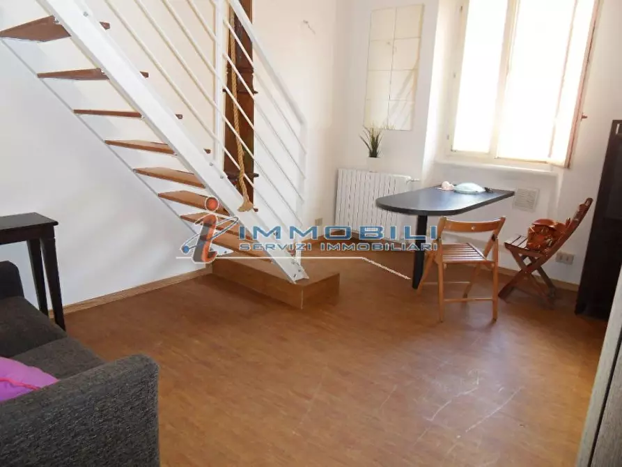 Immagine 2 di Appartamento in affitto  in VIA MERAVIGLI a Milano