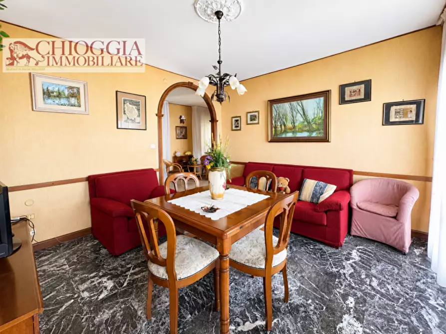 Immagine 7 di Appartamento in vendita  in Viale Amerigo Vespucci a Chioggia