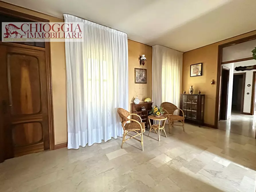 Immagine 7 di Appartamento in vendita  in Viale Amerigo Vespucci a Chioggia