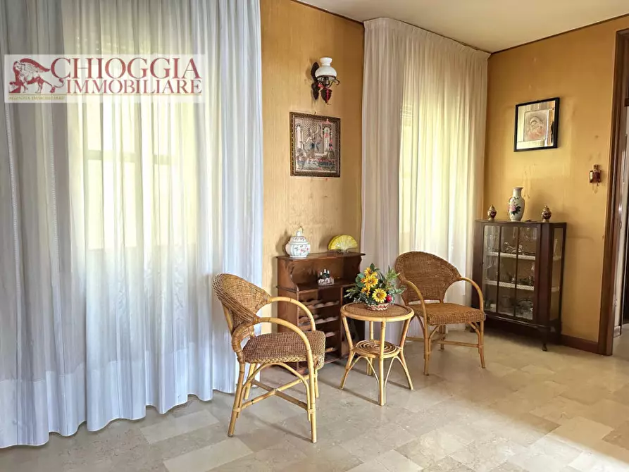 Immagine 8 di Appartamento in vendita  in Viale Amerigo Vespucci a Chioggia