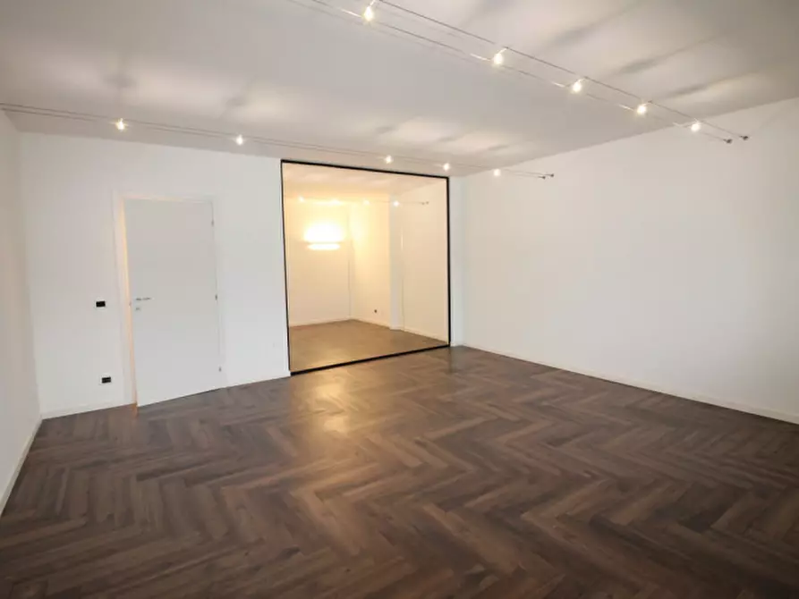 Immagine 5 di Ufficio in affitto  in Viale della Scienza a Vicenza