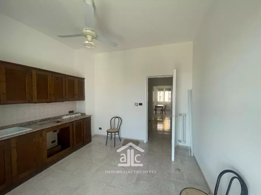 Immagine 21 di Appartamento in vendita  in VIA LIGURIA,16 a Lecce