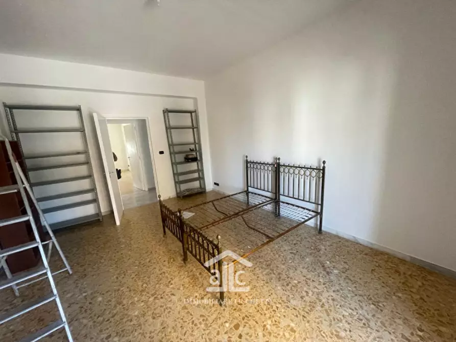 Immagine 37 di Appartamento in vendita  in VIA LIGURIA,16 a Lecce