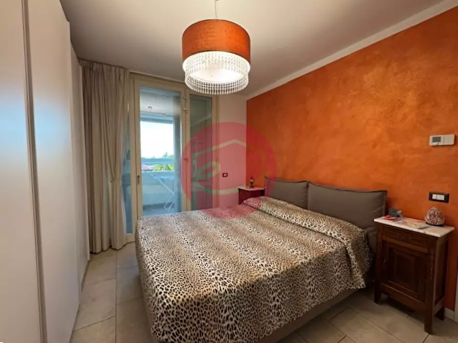 Immagine 11 di Appartamento in vendita  a Savignano Sul Rubicone