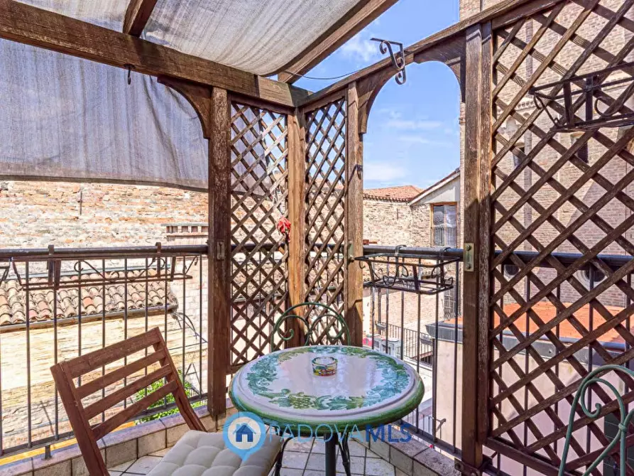 Immagine 23 di Appartamento in vendita  in via Roma 92 a Padova