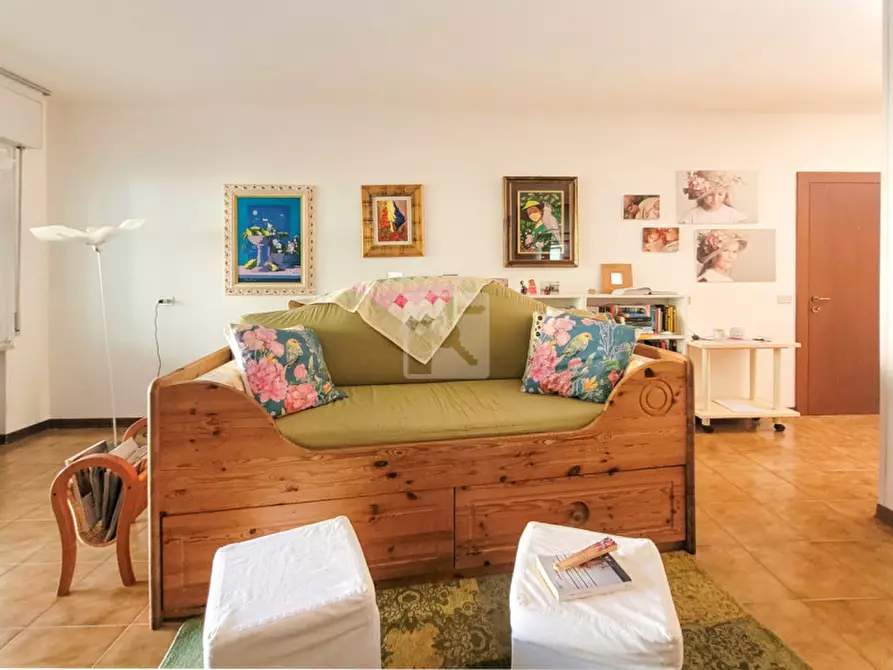 Immagine 8 di Appartamento in vendita  in Via delle Ginestre a Riva Del Garda