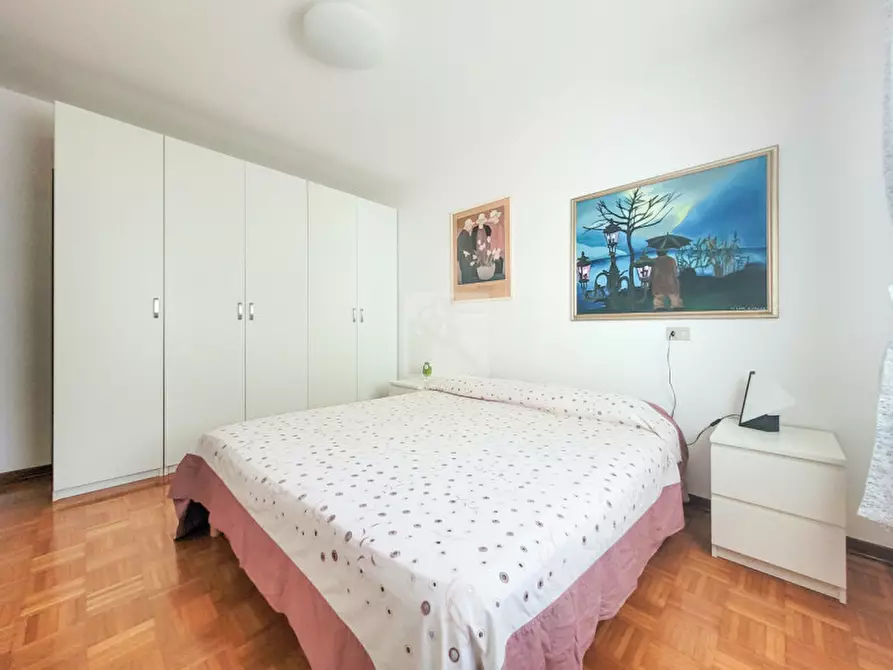 Immagine 17 di Appartamento in vendita  in Via delle Ginestre a Riva Del Garda