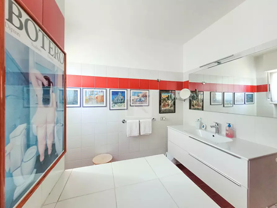 Immagine 20 di Appartamento in vendita  in Via delle Ginestre a Riva Del Garda