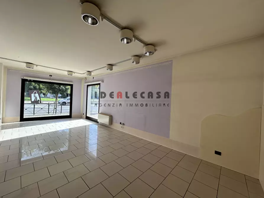 Immagine 7 di Attività commerciale in affitto  in Via Quattro Novembre a Mestrino