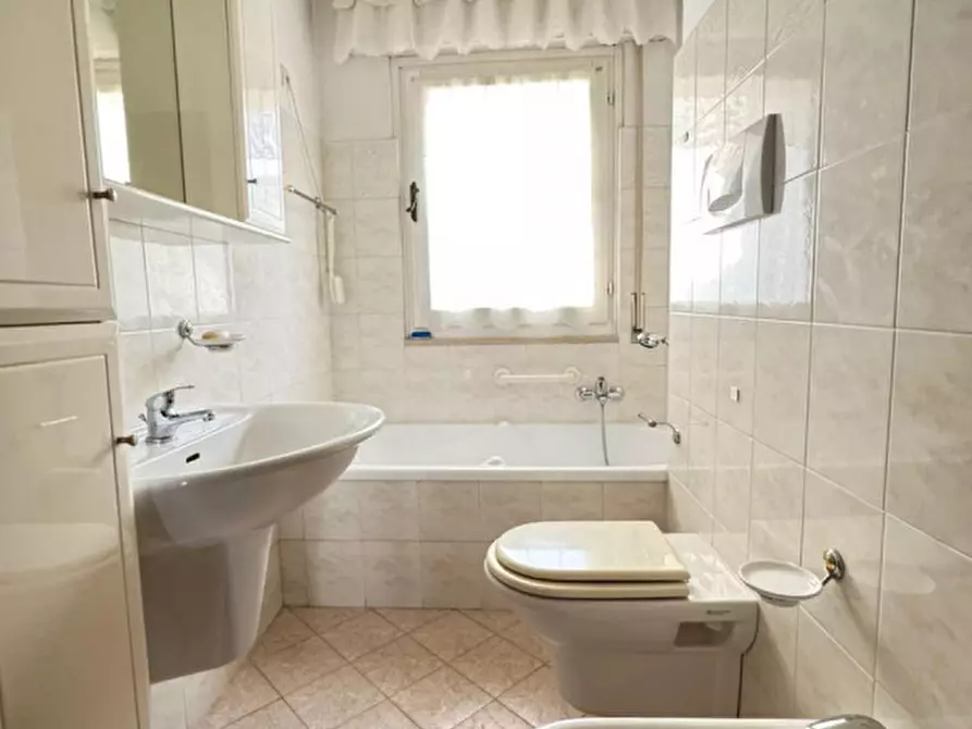 Immagine 11 di Appartamento in vendita  a Remedello