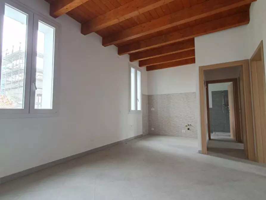 Immagine 1 di Appartamento in vendita  in Corso Giacomo Matteotti a Finale Emilia