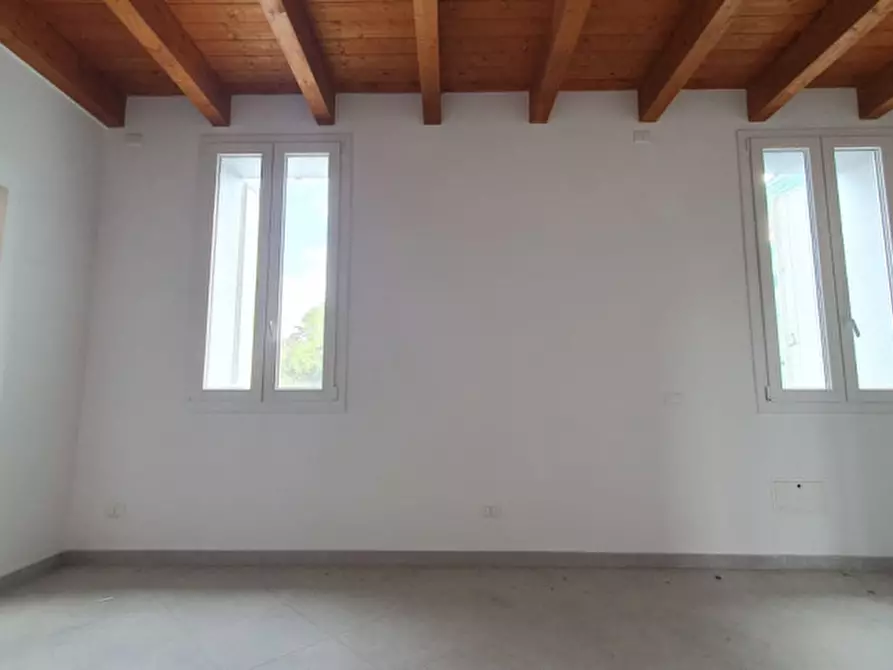 Immagine 7 di Appartamento in vendita  in Corso Giacomo Matteotti a Finale Emilia