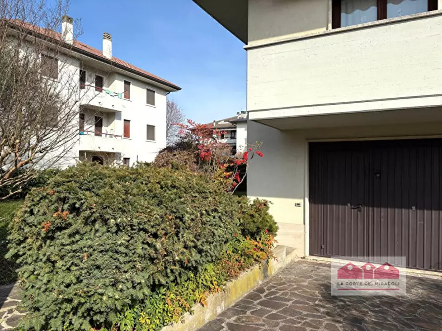 Immagine 31 di Casa quadrifamiliare in vendita  in Via Giuriato a Vicenza