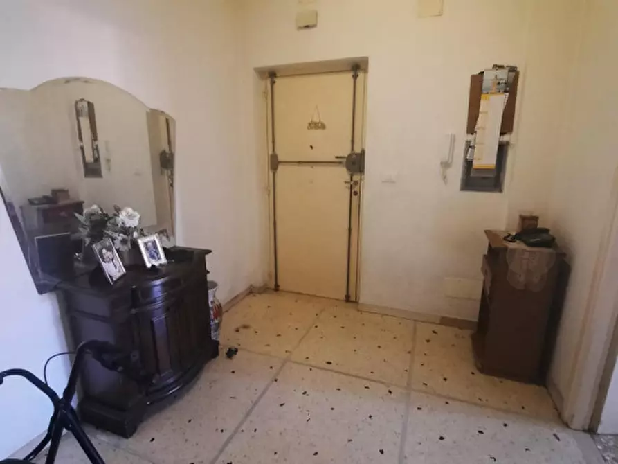 Immagine 4 di Appartamento in vendita  in VIA TUSCOLANA 937 a Roma