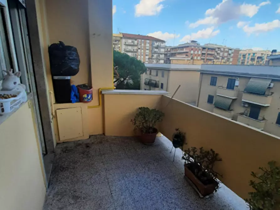 Immagine 22 di Appartamento in vendita  in VIA TUSCOLANA 937 a Roma