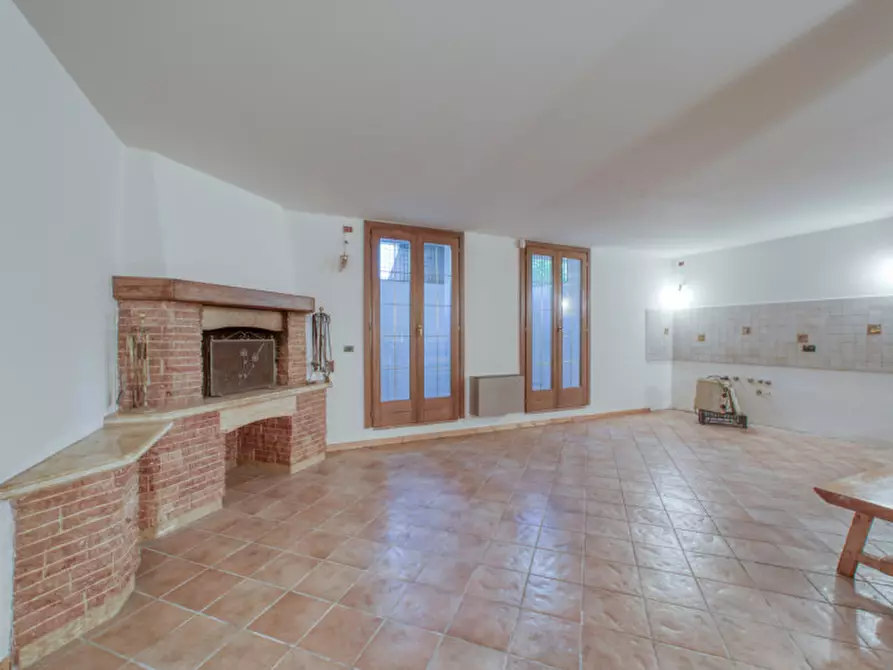 Immagine 13 di Villetta a schiera in vendita  in Via Bacchiglione a Rubano