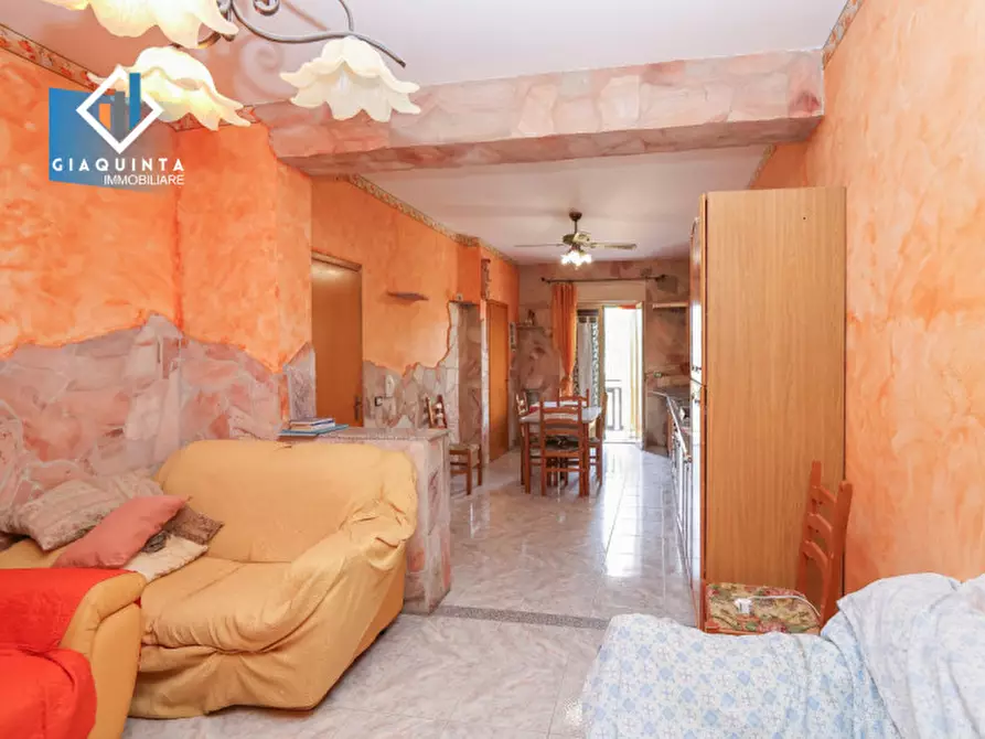 Immagine 3 di Casa indipendente in vendita  in Via Filippo Turati a Palagonia