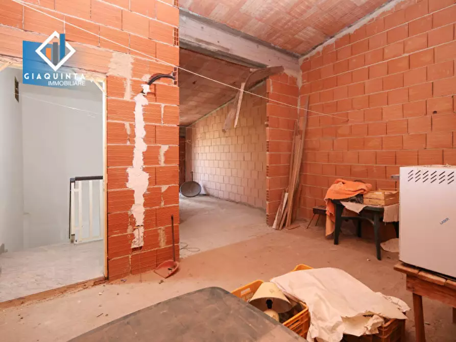Immagine 27 di Casa indipendente in vendita  in Via Filippo Turati a Palagonia