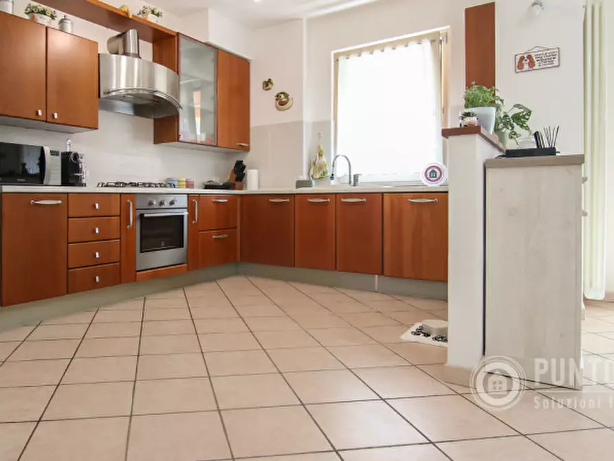 Immagine 11 di Appartamento in vendita  in Via Massimo d'Azeglio a Negrar di Valpolicella