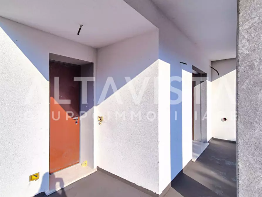 Immagine 3 di Villa in vendita  in Via Guglielmo Marconi a Calvagese Della Riviera