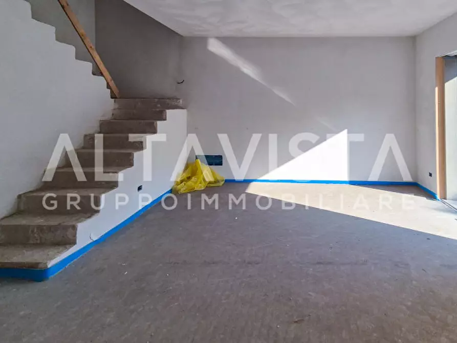 Immagine 17 di Villa in vendita  in Via Guglielmo Marconi a Calvagese Della Riviera