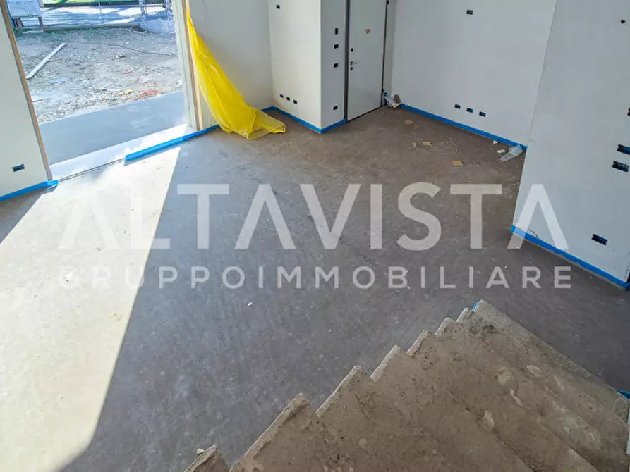 Immagine 19 di Villa in vendita  in Via Guglielmo Marconi a Calvagese Della Riviera