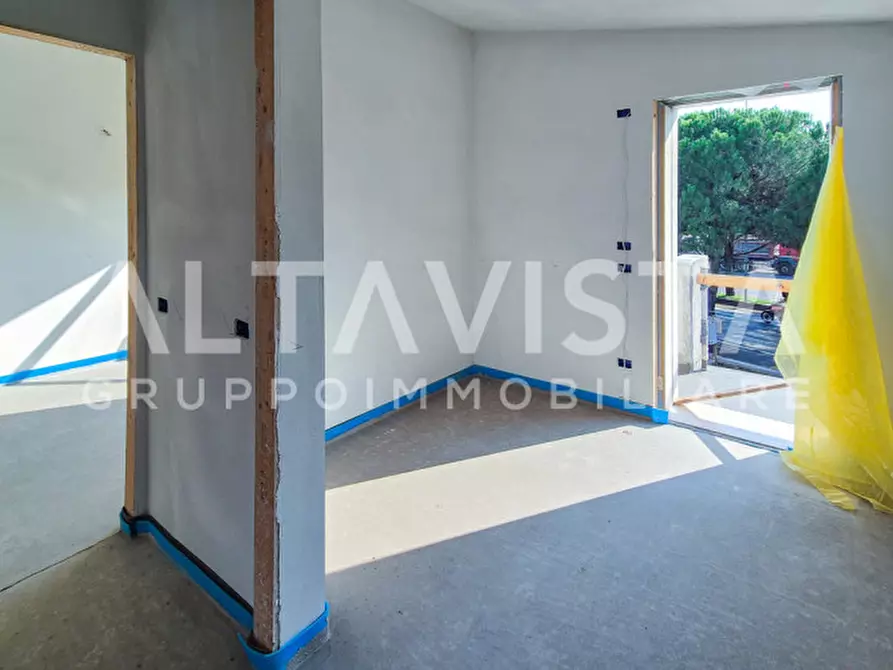 Immagine 26 di Villa in vendita  in Via Guglielmo Marconi a Calvagese Della Riviera