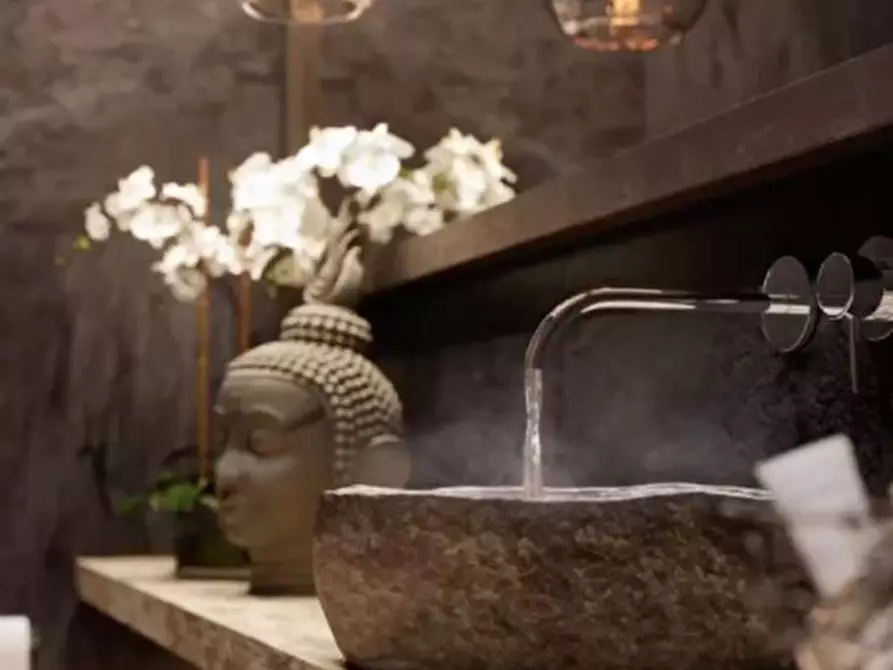 Immagine 14 di Villa in vendita  in via Euganea a Selvazzano Dentro