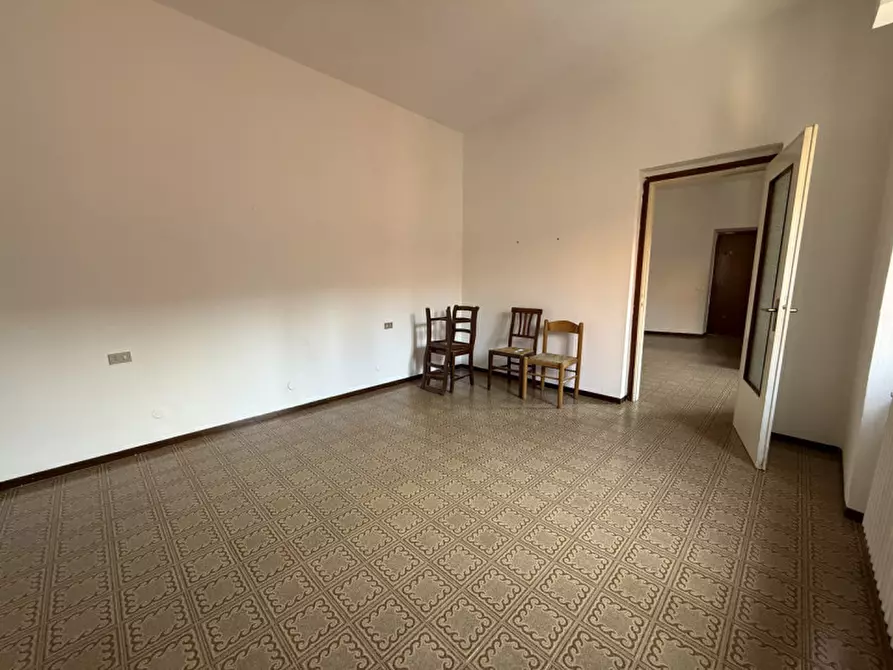 Immagine 8 di Appartamento in vendita  a Casorate Primo