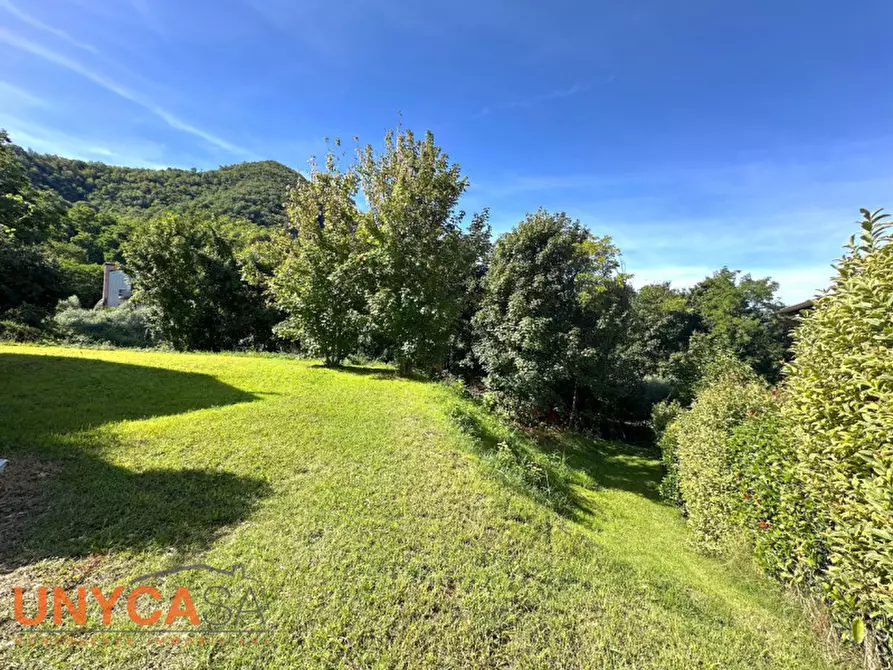Immagine 2 di Terreno in vendita  a Rovolon