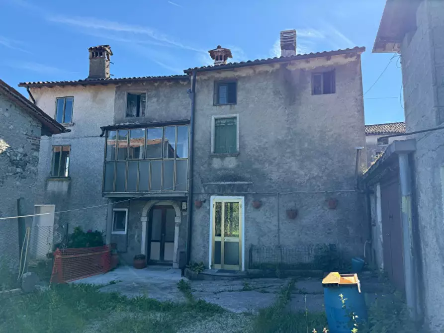 Immagine 1 di Villetta a schiera in vendita  in Via Villa di Sopra 12 a Velo D'astico