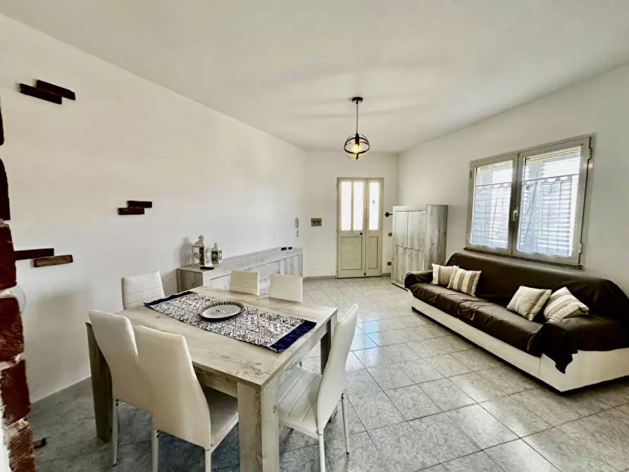 Immagine 6 di Appartamento in vendita  in Via Antonio Gramsci 1 a Posada