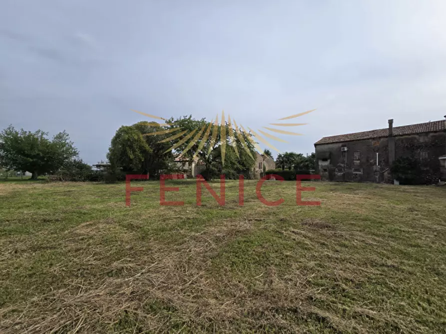 Immagine 2 di Rustico / casale in vendita  in Via Giorgione 13 a Volpago Del Montello