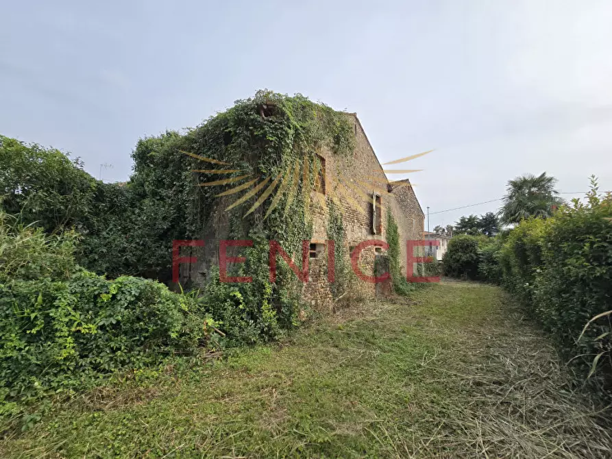 Immagine 6 di Rustico / casale in vendita  in Via Giorgione 13 a Volpago Del Montello