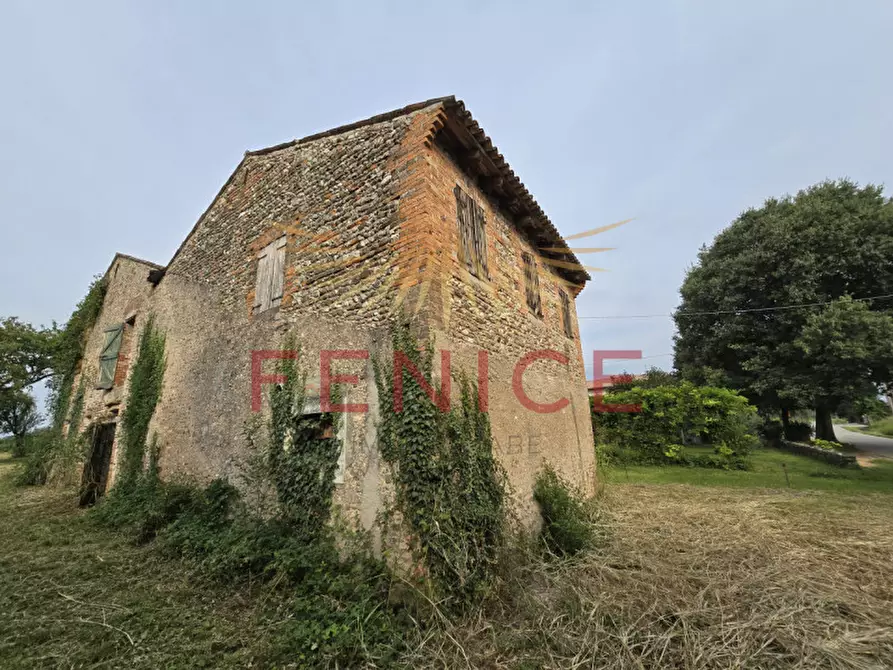 Immagine 8 di Rustico / casale in vendita  in Via Giorgione 13 a Volpago Del Montello