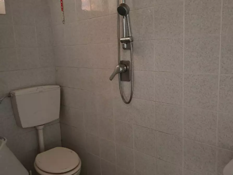 Immagine 4 di Appartamento in vendita  in Via Santa Caterina a Introbio