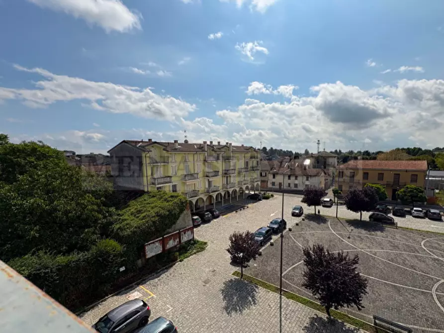 Immagine 26 di Appartamento in vendita  in piazza Unità d'Italia n° 9 a Garlasco