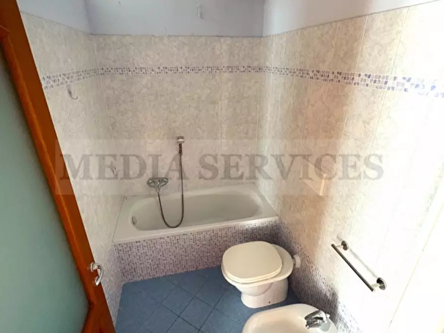 Immagine 31 di Appartamento in vendita  in piazza Unità d'Italia n° 9 a Garlasco