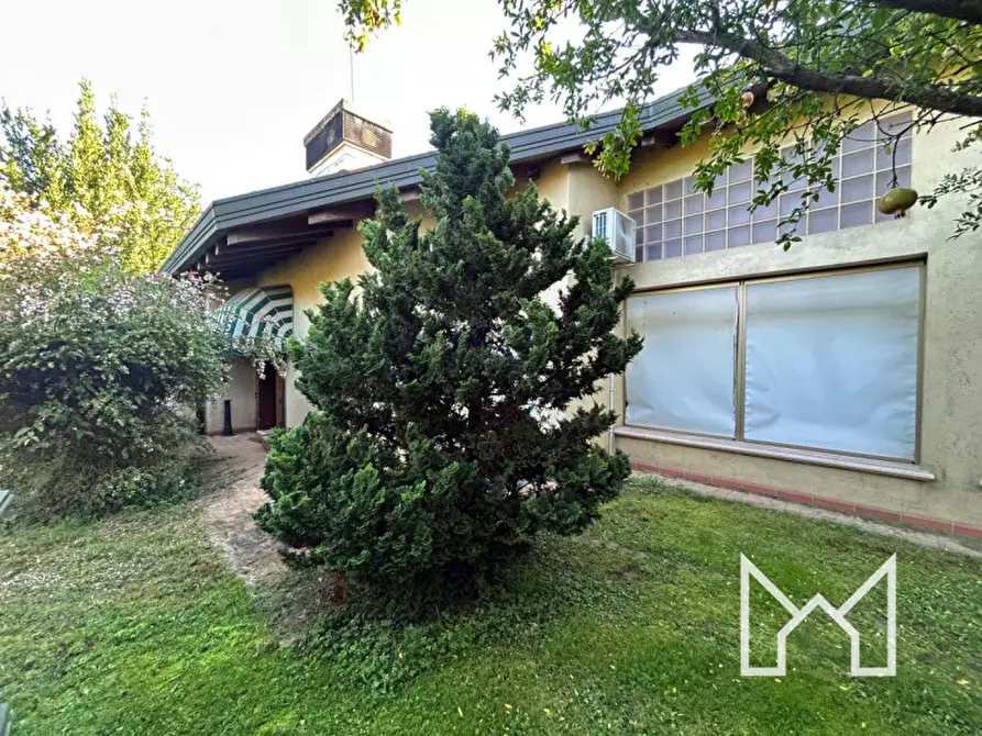 Immagine 1 di Casa bifamiliare in vendita  a Cartigliano