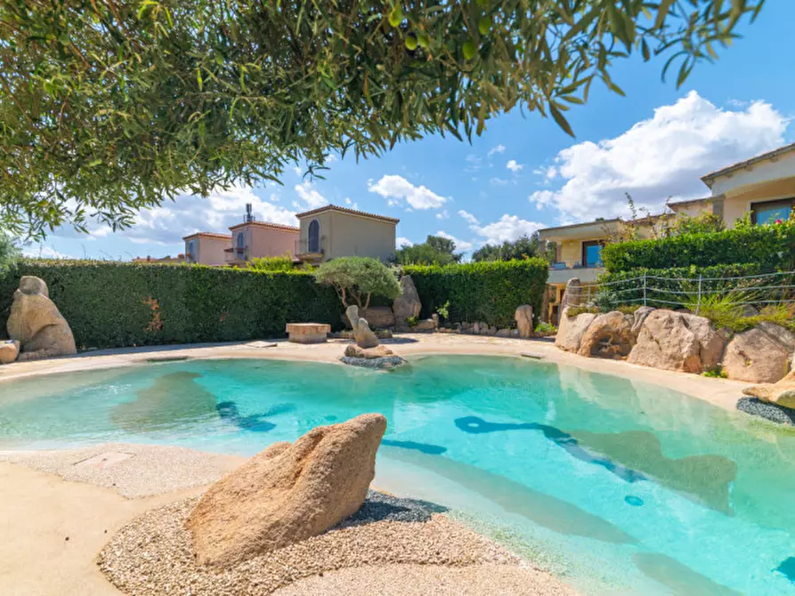 Immagine 8 di Casa bifamiliare in vendita  in Via Rosa Dei Venti a Olbia