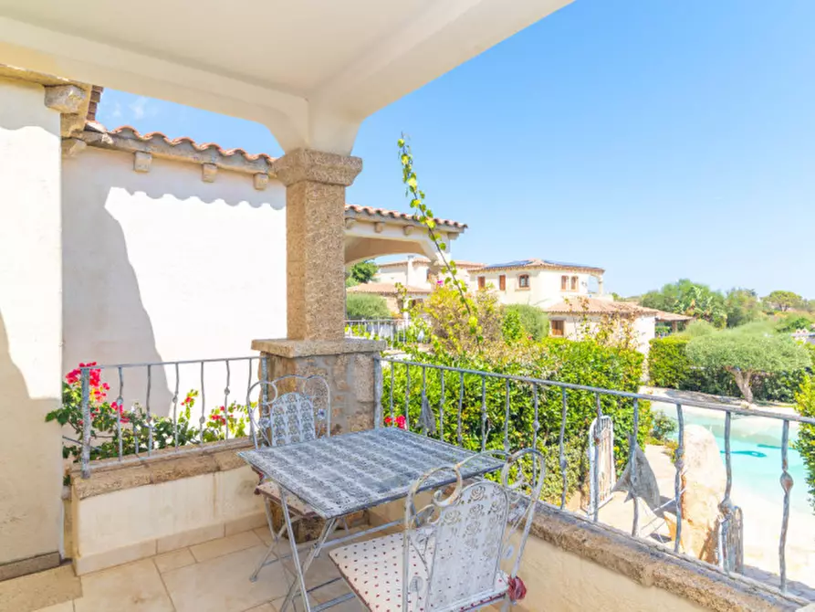 Immagine 10 di Casa bifamiliare in vendita  in Via Rosa Dei Venti a Olbia